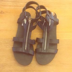 Steve Madden black zip up sandals
